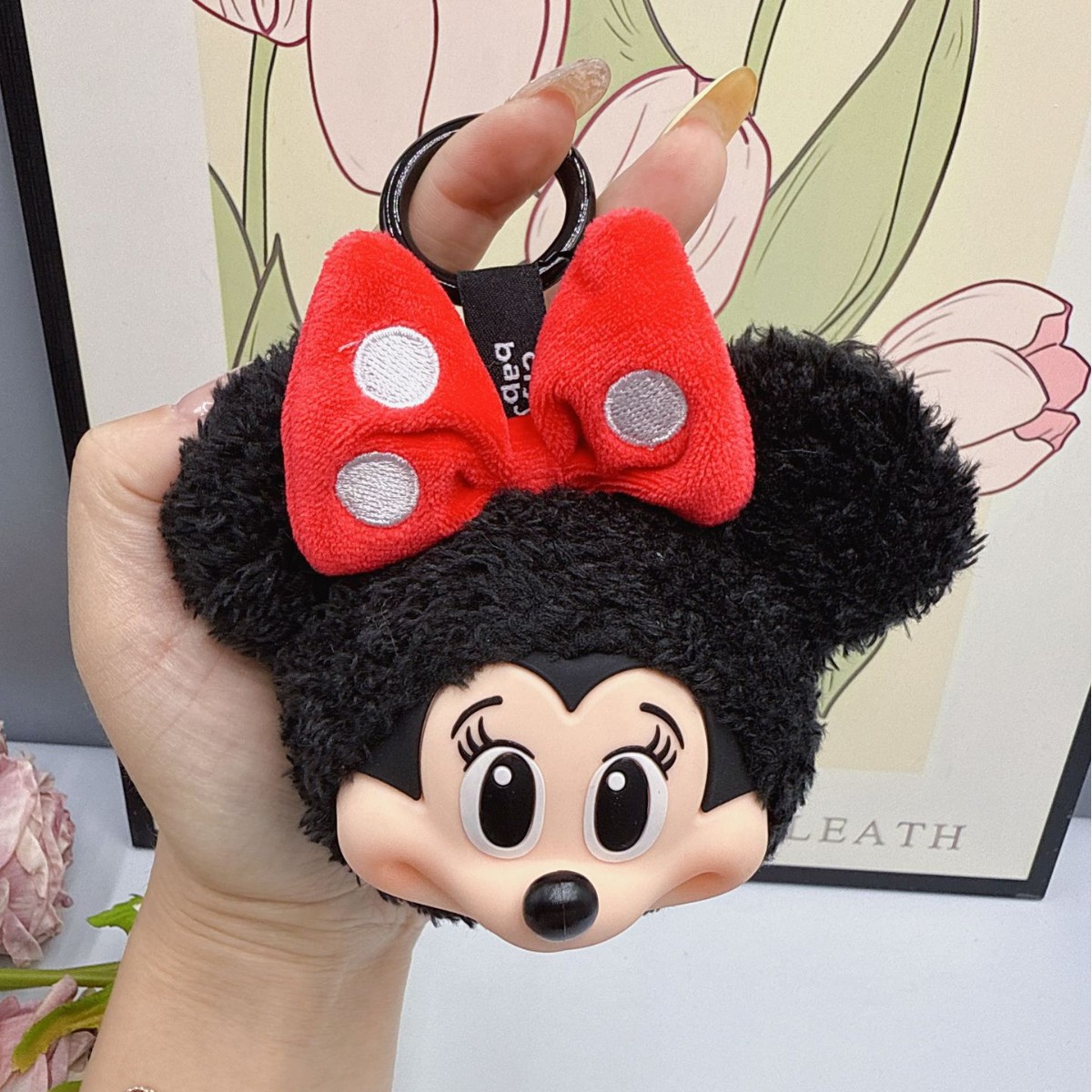 Anime Merchandise Keychain - ミッキー ミニー ぬいぐるみ キーホルダー かわいいビニールフィギュア コレクタブルギフト